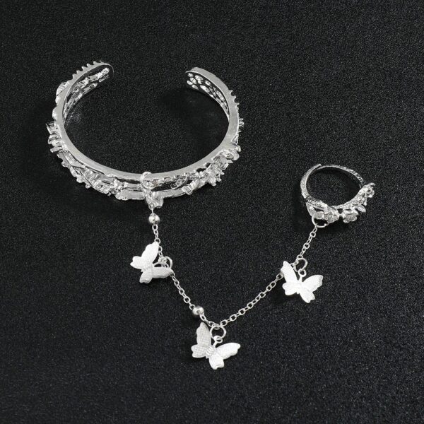 สร้อยข้อมือผีเสื้อคล้องแหวนวินเทจ - Image 3